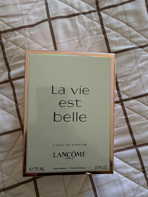 Lancôme La Vie Est Belle Eau de Parfum Spray Women 2.5oz/75ml