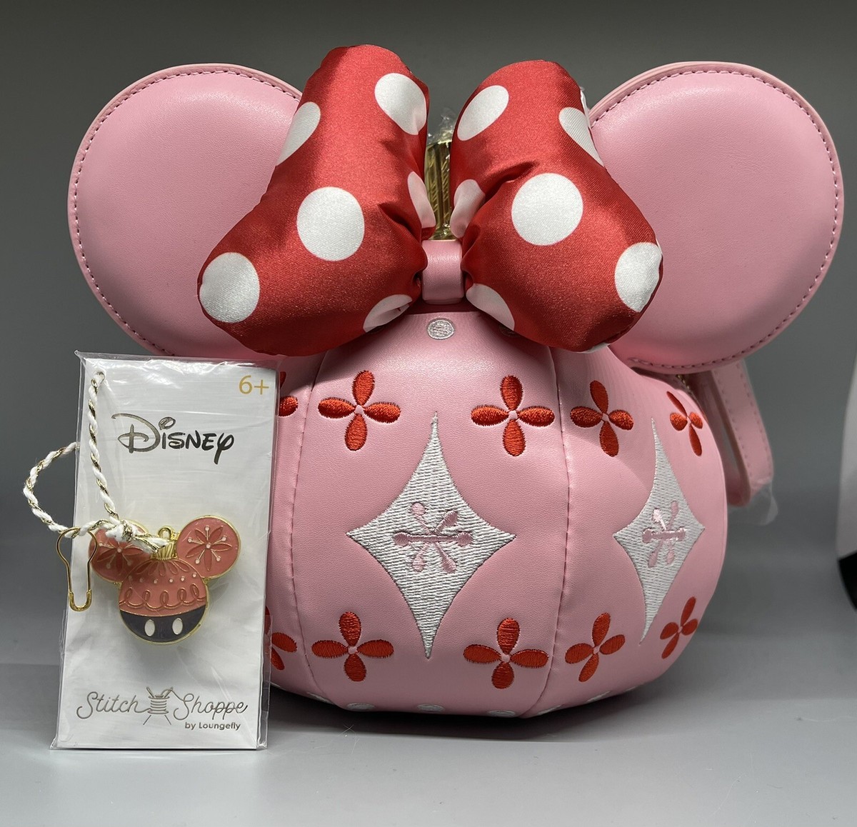 Disney×Loungefly ミニーショルダーバッグ Amazon | [Loungefly] ミニーマウス ブラックベース・ポルカ