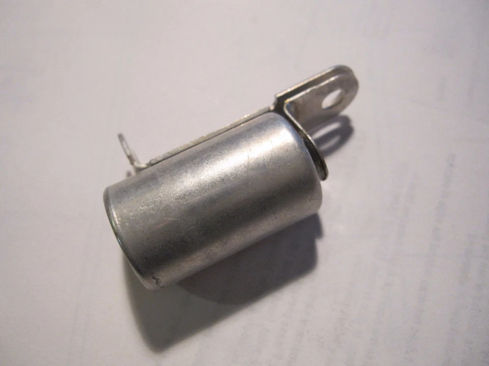 PEUGEOT 404 1966-70 CONDENSADOR ENCENDIDO PARA DISTRIBUIDOR SEV Foto 2 de 3