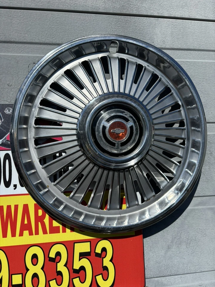 Chevrolet Chevelle Malibu Elcamino 1965 14"" juego de tapacubos originales 4 bonito raro Foto 3 de 4