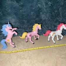 PVC UNICORN HORSE FIGURES PINK HEART STAR RAINBOW TOYS