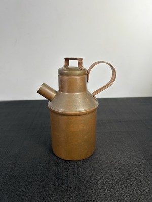 Vntg copper milk jug 6 1/4 Tall 