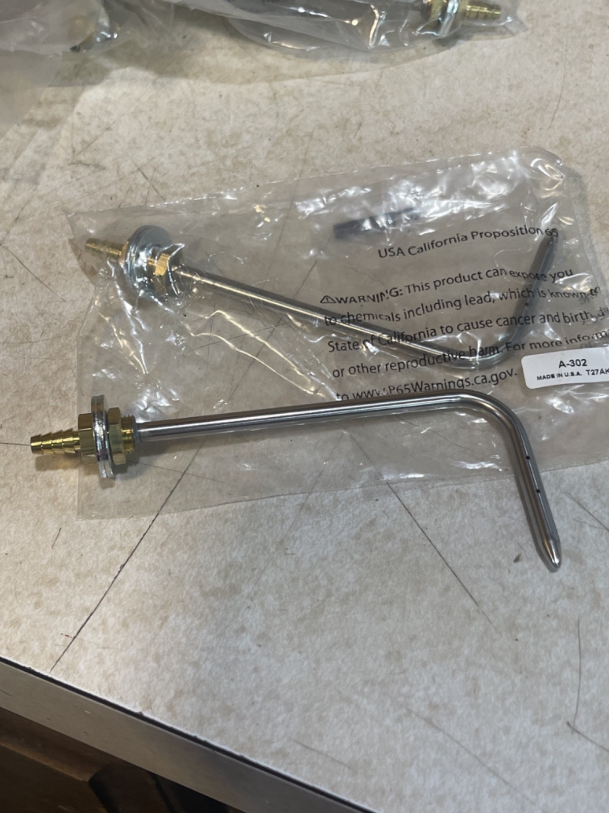 2 NEW A-302 Dwyer Static Pressure Tip for 3/16" & 1/8" ID Rubber Tubing (A4)