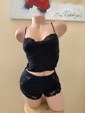 Victoria s Secret Lingerie Set / Victoria s Secret Pajama Set Sz M