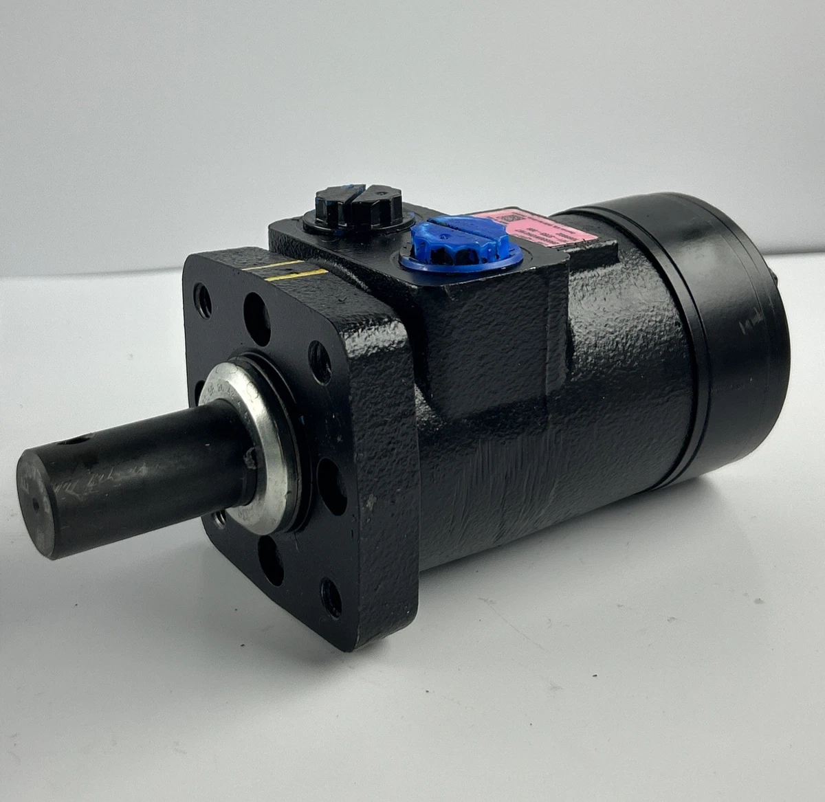 Danfoss Char-Lynn Hydraulic Motor 101-3755-009 260330M0H0167 Open Box photo 1