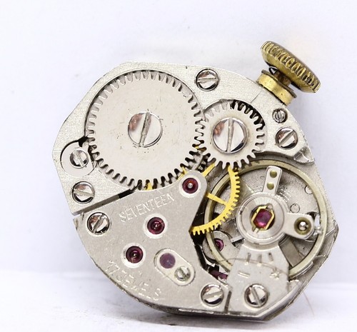Montre femme timex, mouvement durowe int 1980. à Francheleins | Clasf