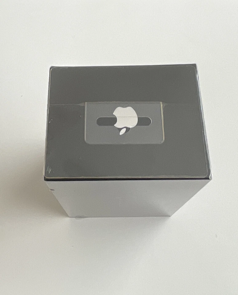 New Sealed Old Stock Apple iPhone 1st Generation 2g Bluetooth Headset Rare  2007 - Image 4 of 4