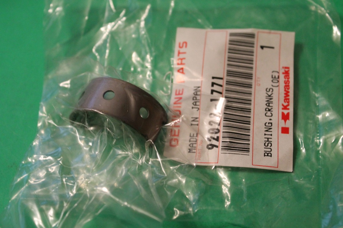 KAWASAKI NINJA ZX6R ZX600 CRANKSHAFT BUSING #2 OEM NOS 92028-1771