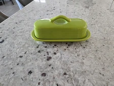 Chantal Covered Butter Dish Green Full Size 1/4 lb 8.5”