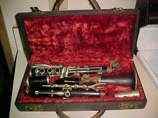 M LeMAIRE vintage FRENCH CLARINET - "ARTIST MODEL" GRENADILLA HARDWOOD - CASE
