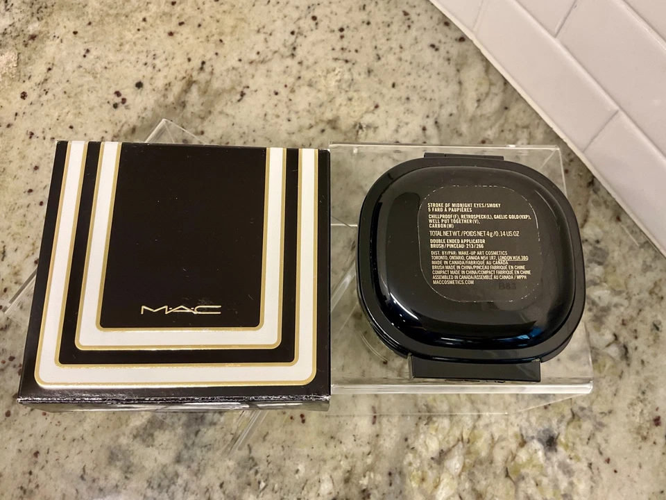 MAC 2014 Stroke Of Midnight Holiday Collection Foto 3 de 4