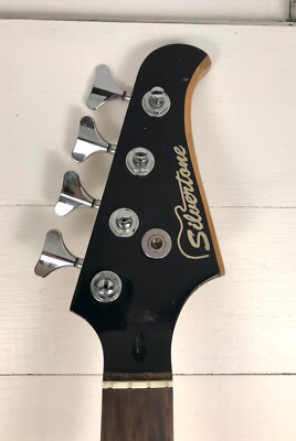 Silvertone  エレキベース Silvertone Electric Bass Guitar. Full-Scale. No Electronics