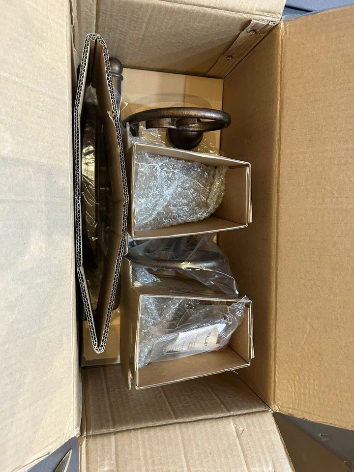 Luz Woodbridge 53031-MBZ Foto 2 de 4