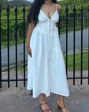 feminine cottage core white flowy 100% cotton urban outfitters dress