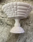 Vtg Jeannette Louisa Shell Pink Milk Glass Footed Fruit Bowl Pedestal Compote