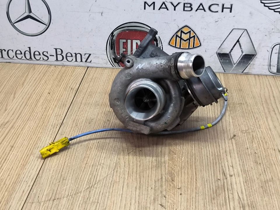 Turbocompresor Nissan X-Trail Tekna T31 2.0 D 2012 motor RHD H8200638766 Foto 4 de 4