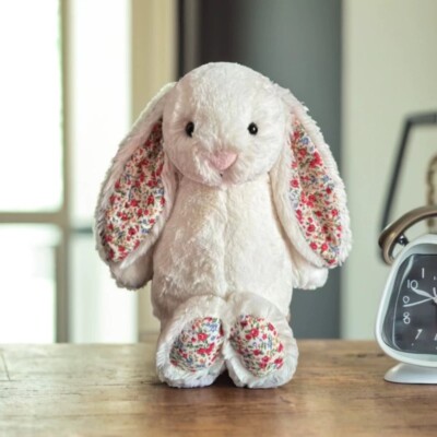 ぬいぐるみ  Blossom Cream Bunny Medium NEW Jellycat [Medium]Blossom CreamBunny 'Berry' Original BMP3MS