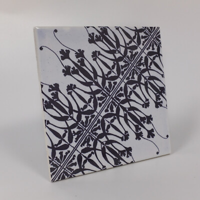Fliese Johnson Grey Floral Design 150 mm