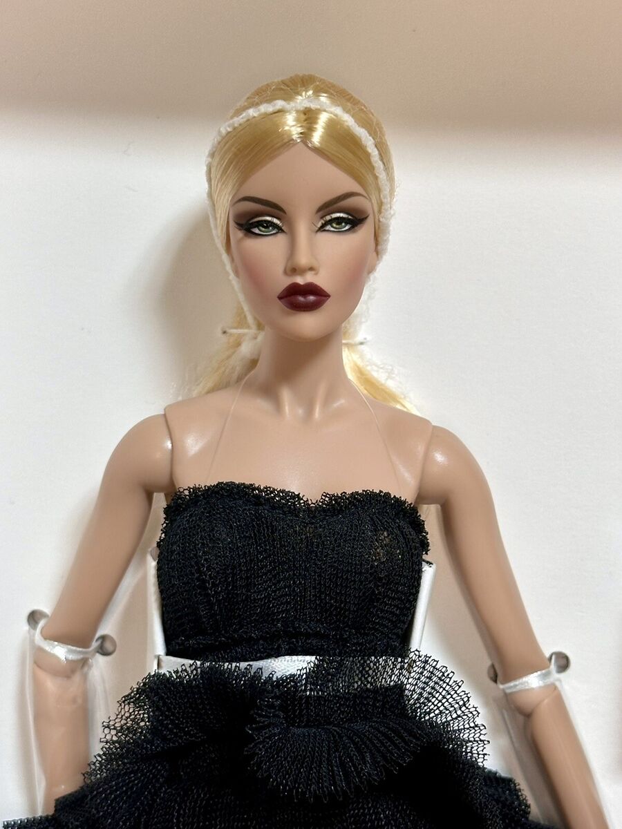 MIDNIGHT GARDEN AYMELINE doll Jason Wu Fashion Royalty NAP MIDNIGHT GARDEN AYMELINE doll Jason Wu Fashion Royalty NAP