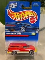 1998 Hot Wheels Sammler #797 Dodge RAM 1500 Rot-Weiß Mit Chrom 5Dotsp Malaysia