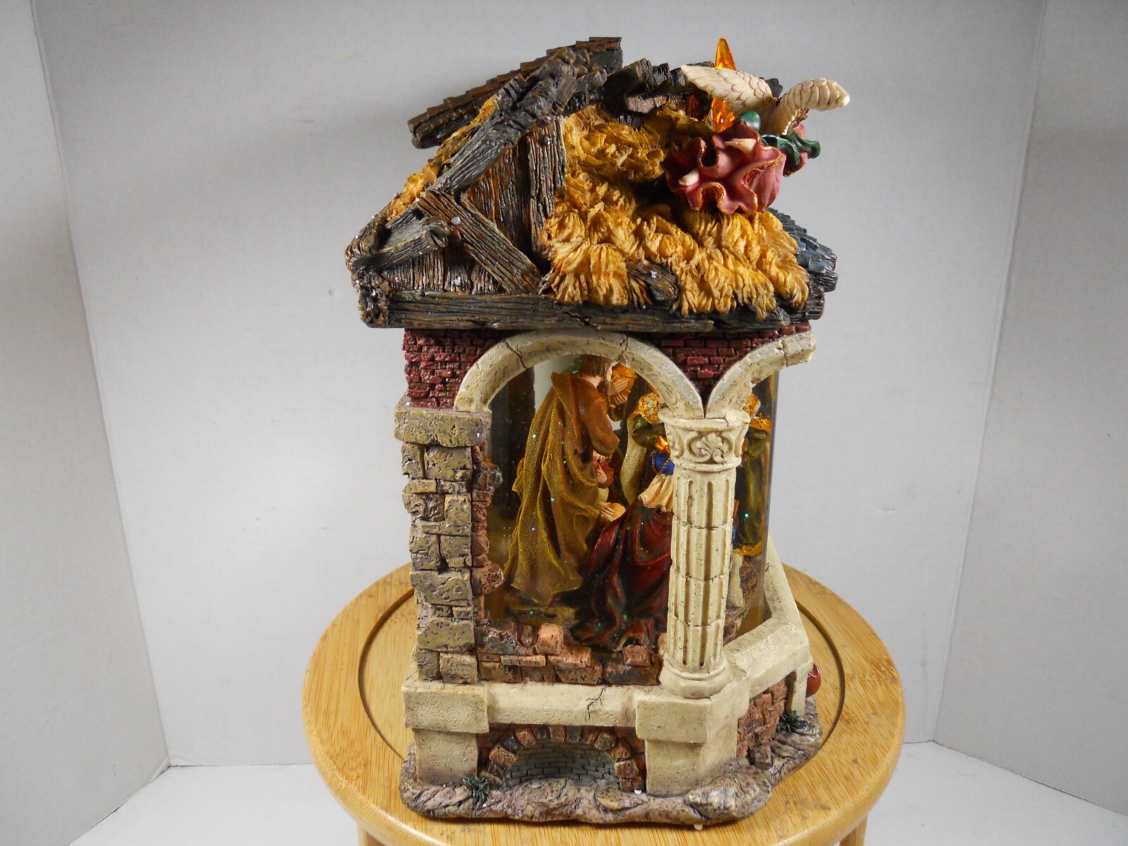 Picture 8 of 24