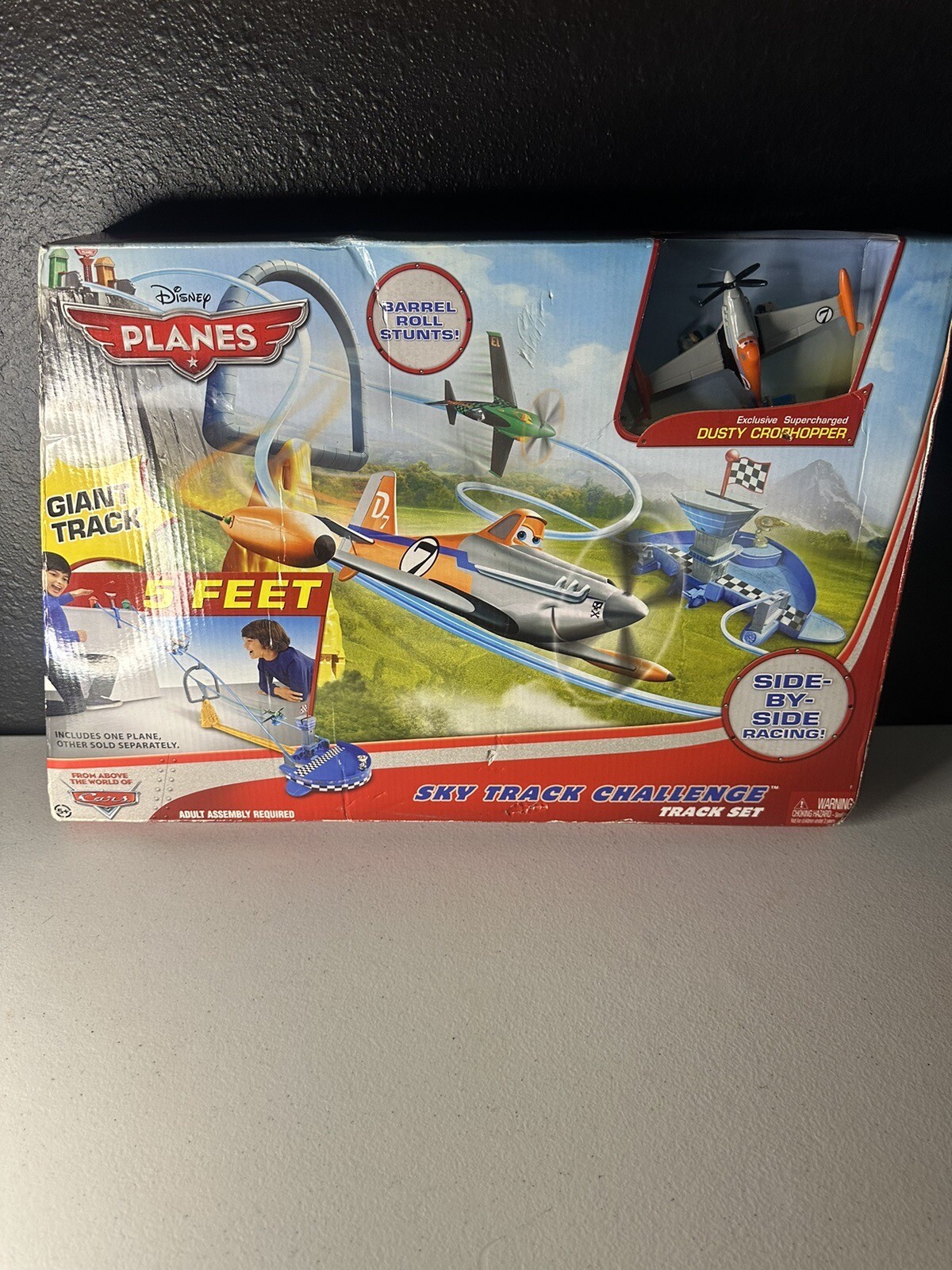 DISNEY PLANES SKY TRACK CHALLENGE PLAY SET w EXCLUSIVE DUSTY - Main Image
