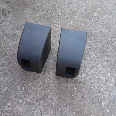 2x Genuine NordicTrack T5 Zi Treadmill OEM Front Plastic Feet End