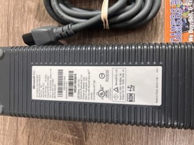 ⭐️Official OEM Microsoft Xbox 360 Power Supply Brick 175W AC & Component Cable‼️