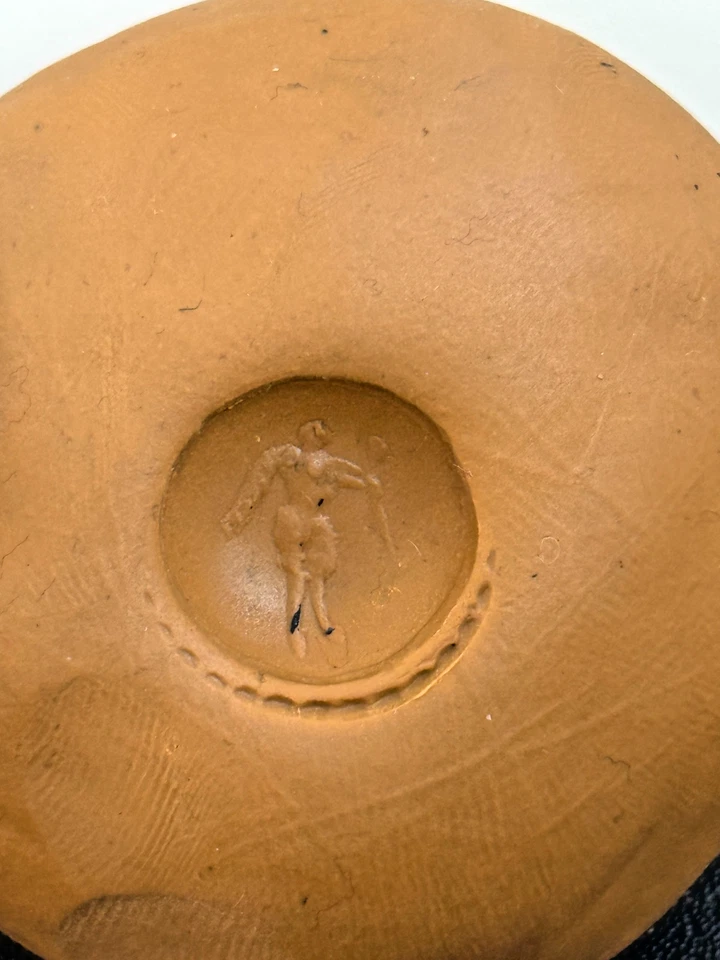 Turkmani Antique Intaglio Handmade Silver Agate Ring | 26g | Size 9 - Image 3 of 4