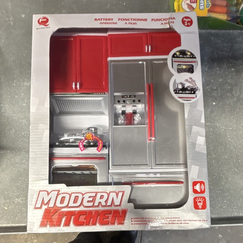Red Stone Toys Battery Powered Modern Kitchen Set Red Plastic Light Sound