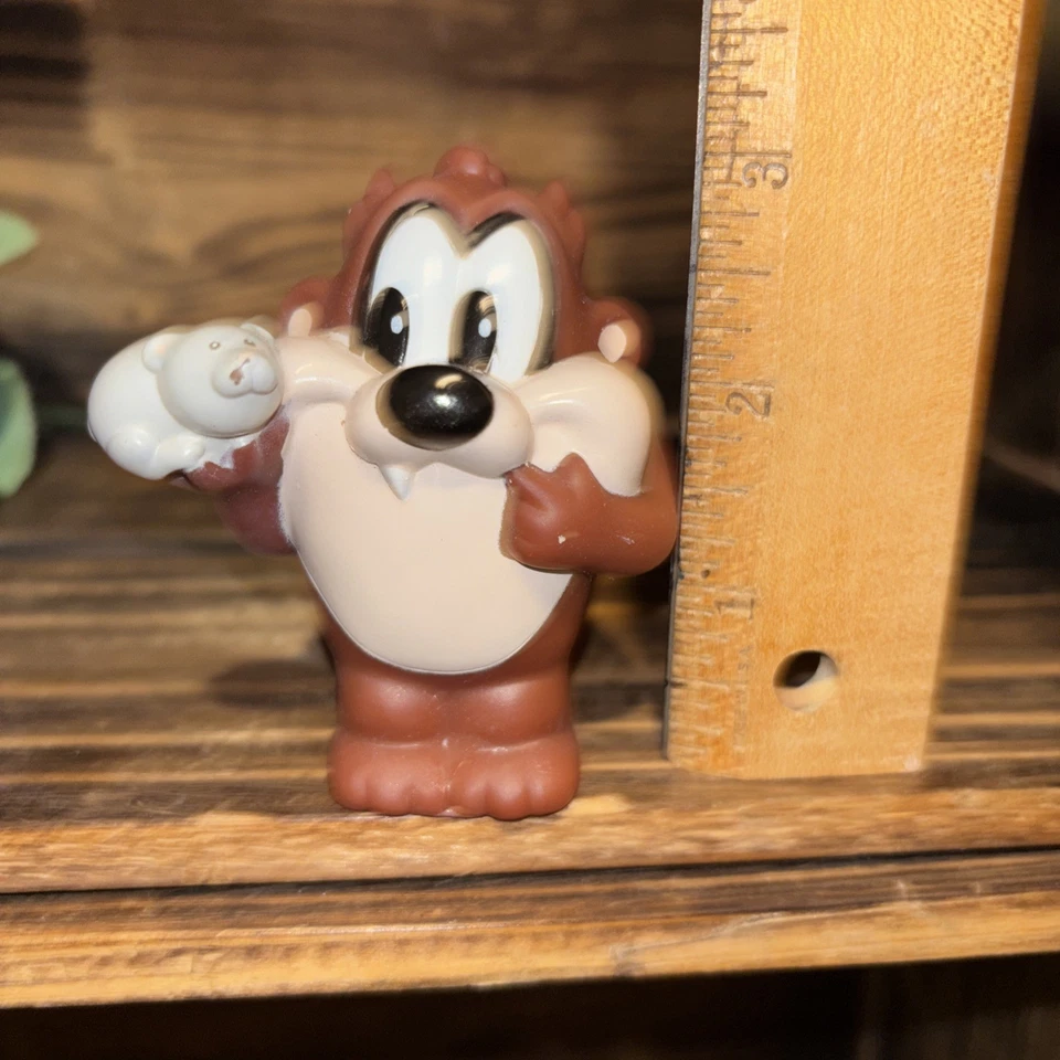 "Figura Looney Tunes de colección Warner Bros. coleccionables baby taz 3""" Foto 2 de 4