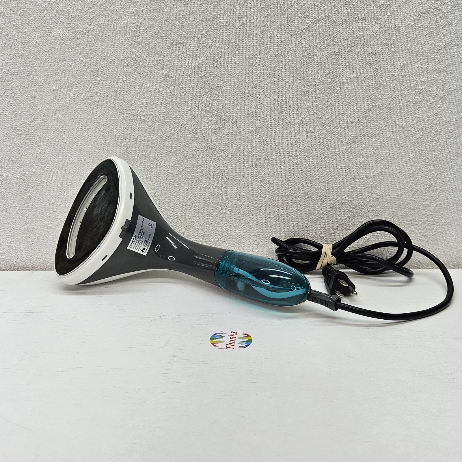 Gideon Handheld Fabric Steamer with Three Attachments 043