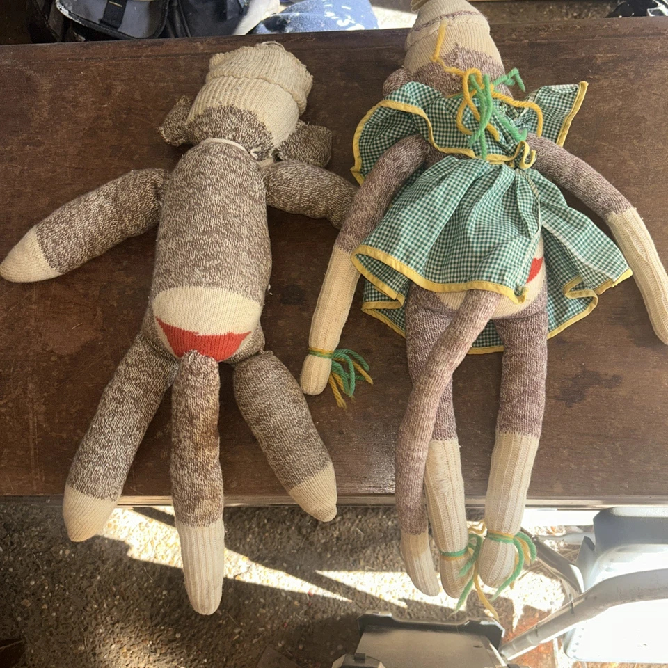 Vintage 1950s Sock Monkey Couple Handmade Rockford Red Heel Folk Art Dolls - Image 4 of 4
