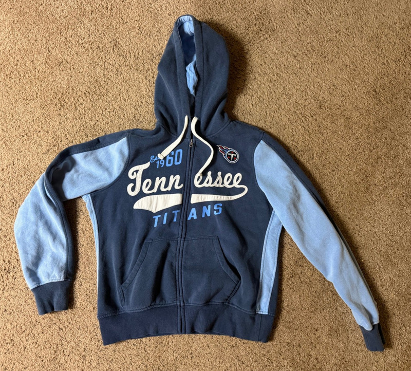 NFL Team Tennessee Titans Hoodie Women's Large Full Zip Sweatshirt with Pockets