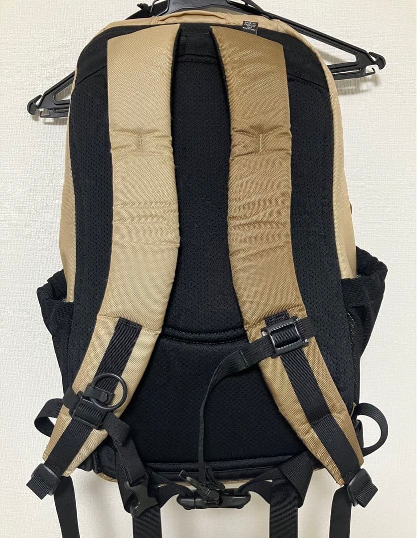 Beams Boy Arc'teryx Mantis 26 Backpack, Beige | eBay