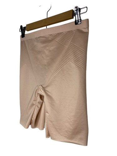 Spanx Womens Medium Shorts Shaping “nude” Color Compression - Picture 2 of 7