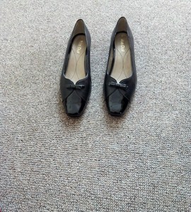 vans ward rainbow checkered skate shoes