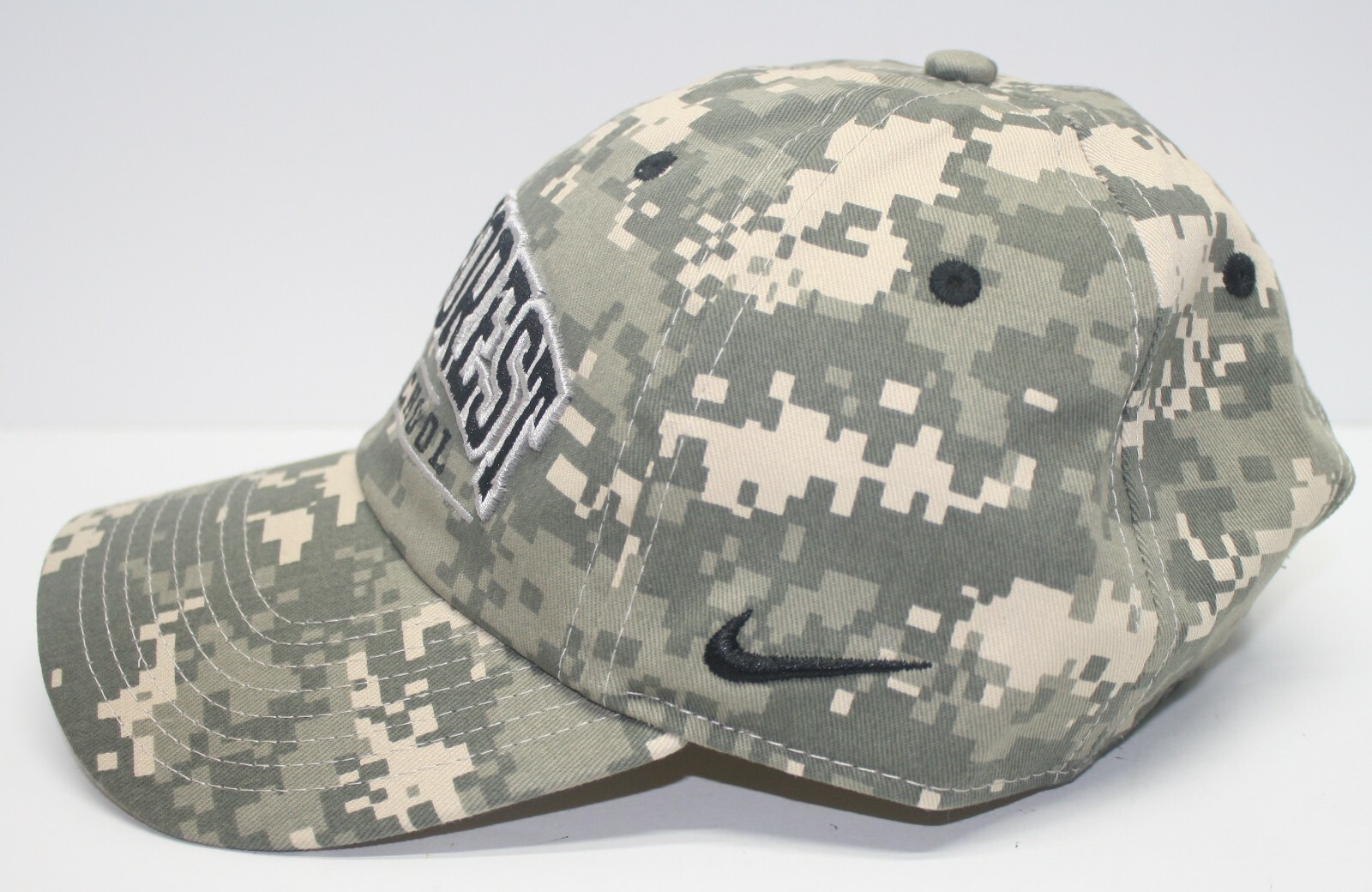 Nike Wake Forest High North Carolina Digi-Camo Strapback Hat Adjustable NWOT thumbnail 2