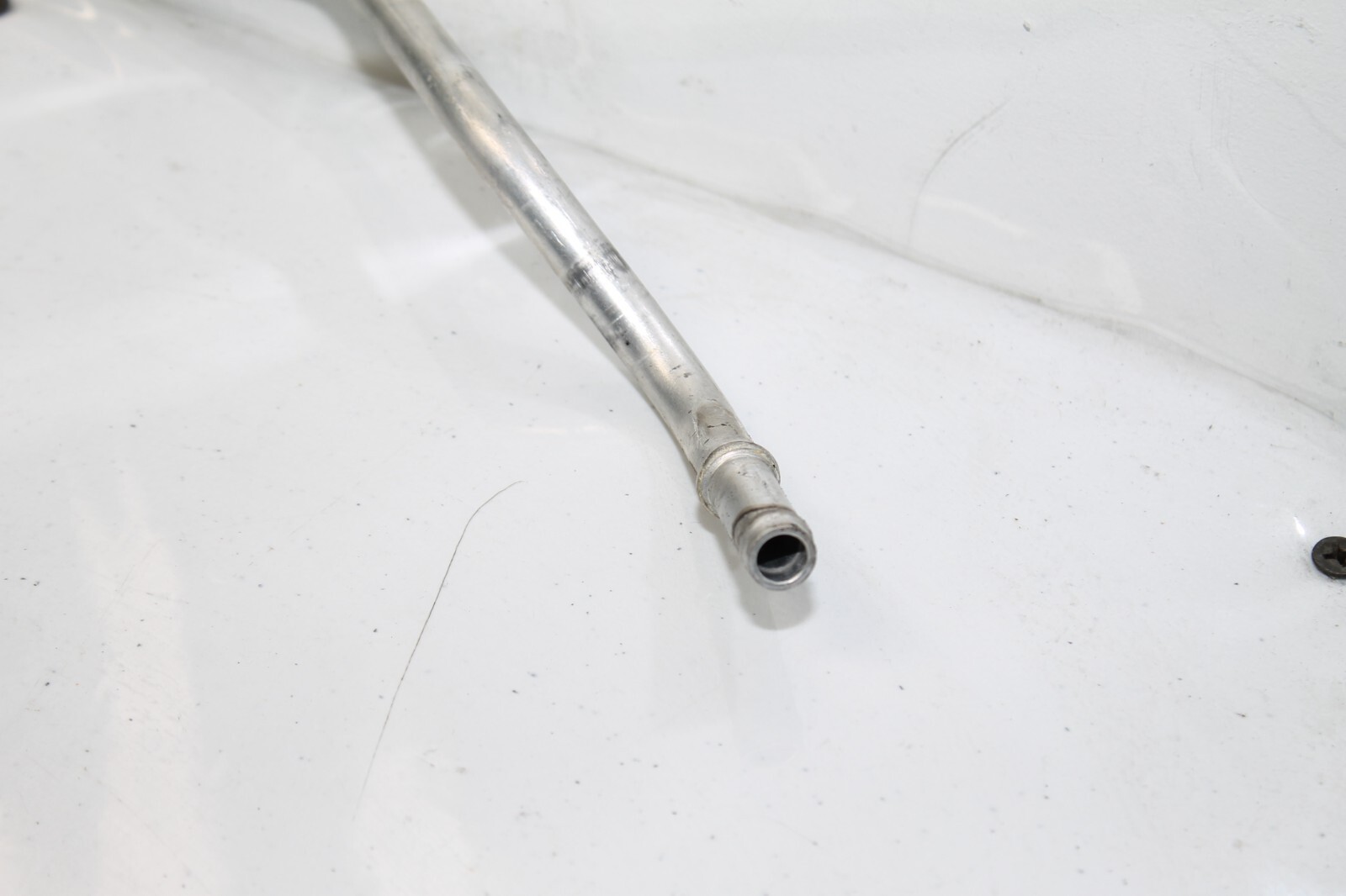 15-20 LAMBORGHINI HURACAN SMALL COOLANT COOLING HARD LINE HARDLINE 4S0121165F