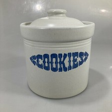 Pfaltzgraff Yorktowne Blue Stoneware Cookie Jar Canister 1.5 Qt 508 Made in USA