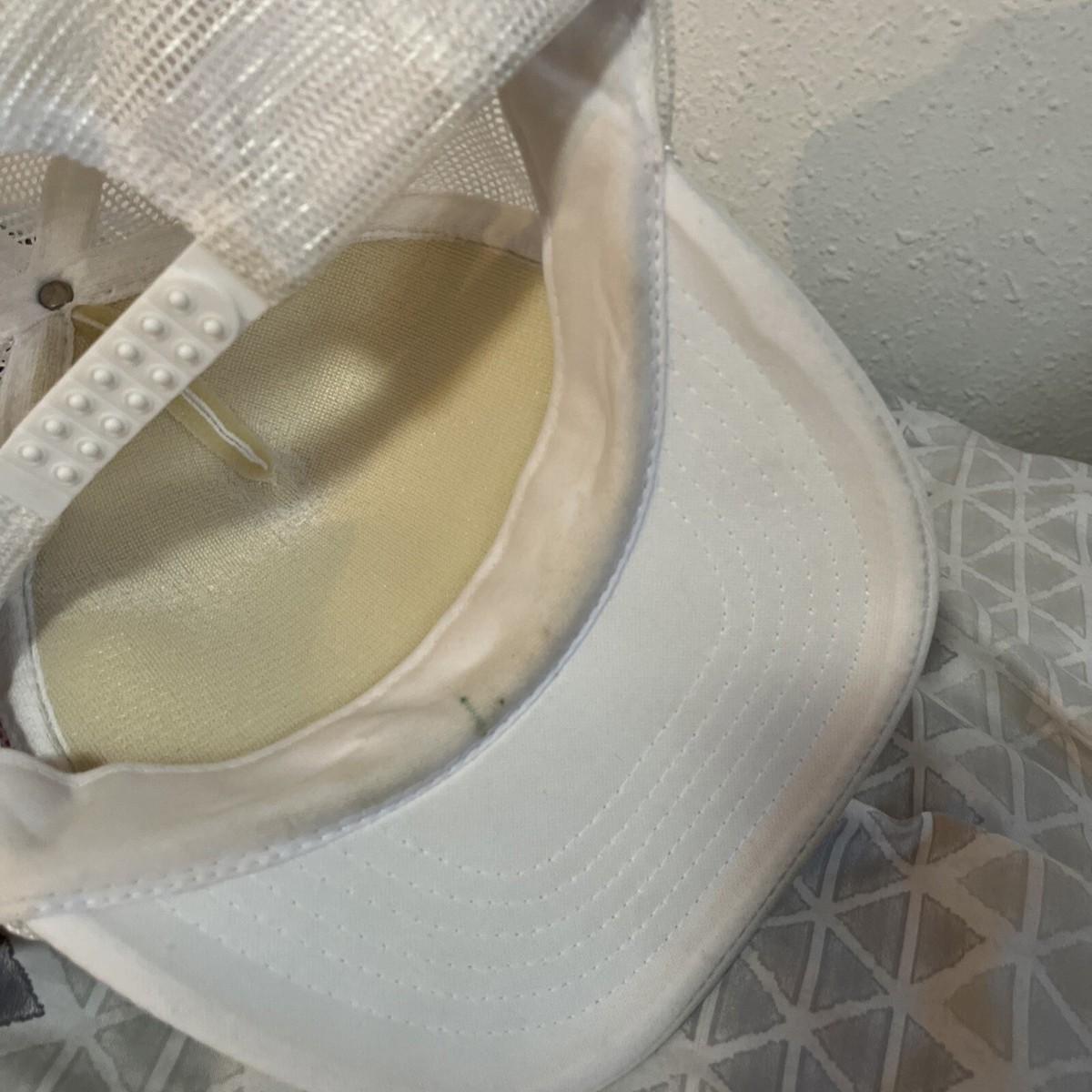 Vintage 80s 90s Oldsmobile SnapBack Trucker Hat White One Vintage 80s 90s Oldsmobile SnapBack Trucker Hat White One