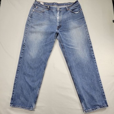 Levi s 550 Men s Jeans 42x32 Relaxed Fit Tapered Leg 100% Cotton Medium Wash