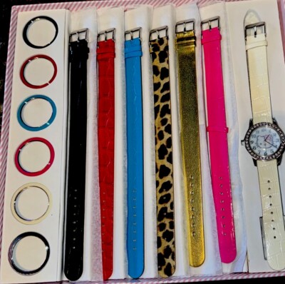Hello Kitty Watch SET w/ 7 Changeable Watchbands + 7 Bezels 
