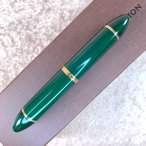 Louis Vuitton Fountain Pen Cargo Green Lacquer 18K 750 Gold Nib w/Case&Papers - Picture 5 of 22