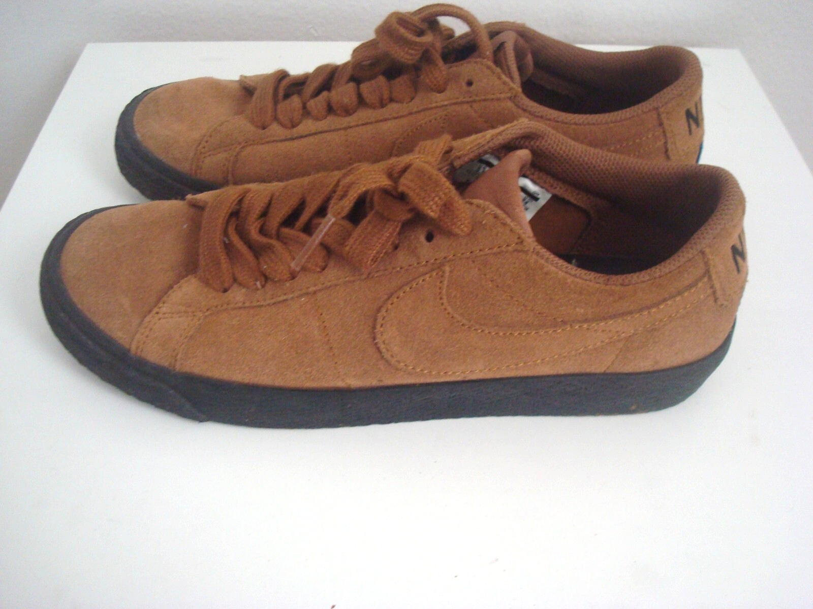 SAOLA Scarpe Nike Zoom A Donna 5.5 Marrone Suade