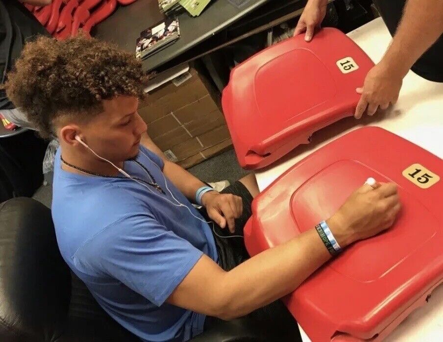 Patrick Mahomes Autographed Seatback JSA Official #15 Seat From Arrowhead Chiefs