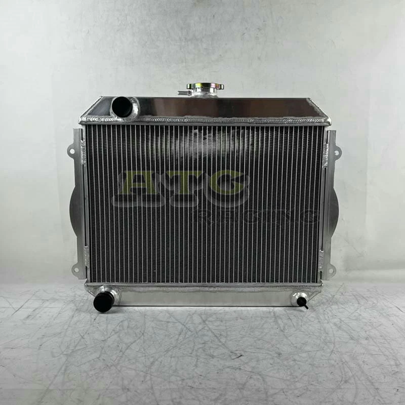 Radiador de aluminio 4 núcleos para Toyota Corolla 1975-1979 1,2 L + ventilador 1976 1977 1978 Foto 2 de 4