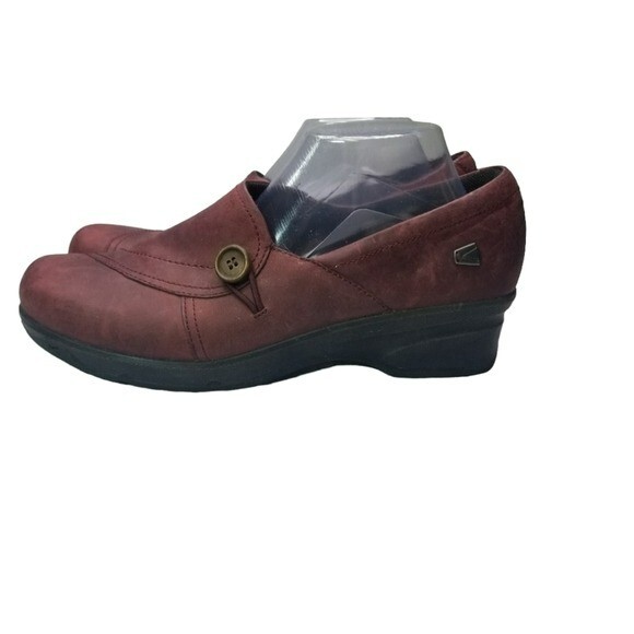 Zoccoli grossi Keen Mora in pelle di vino donna 11