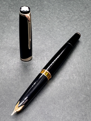 MONTBLANC MEISTERSTUCK No.12 Black GT '60s Vintage Fountain Pen