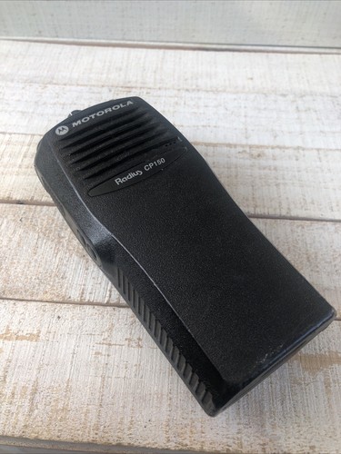 Motorola Radius CP150 4 Channel 2-Way Radio Walkie Talkie AAH50KCC9AA1AN Bundle - Picture 4 of 8
